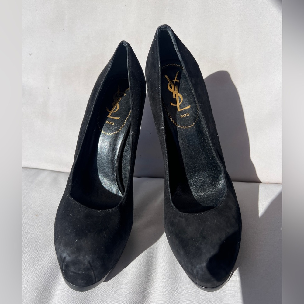 Yves Saint Laurent Black Suede Classic Pointed Pumps